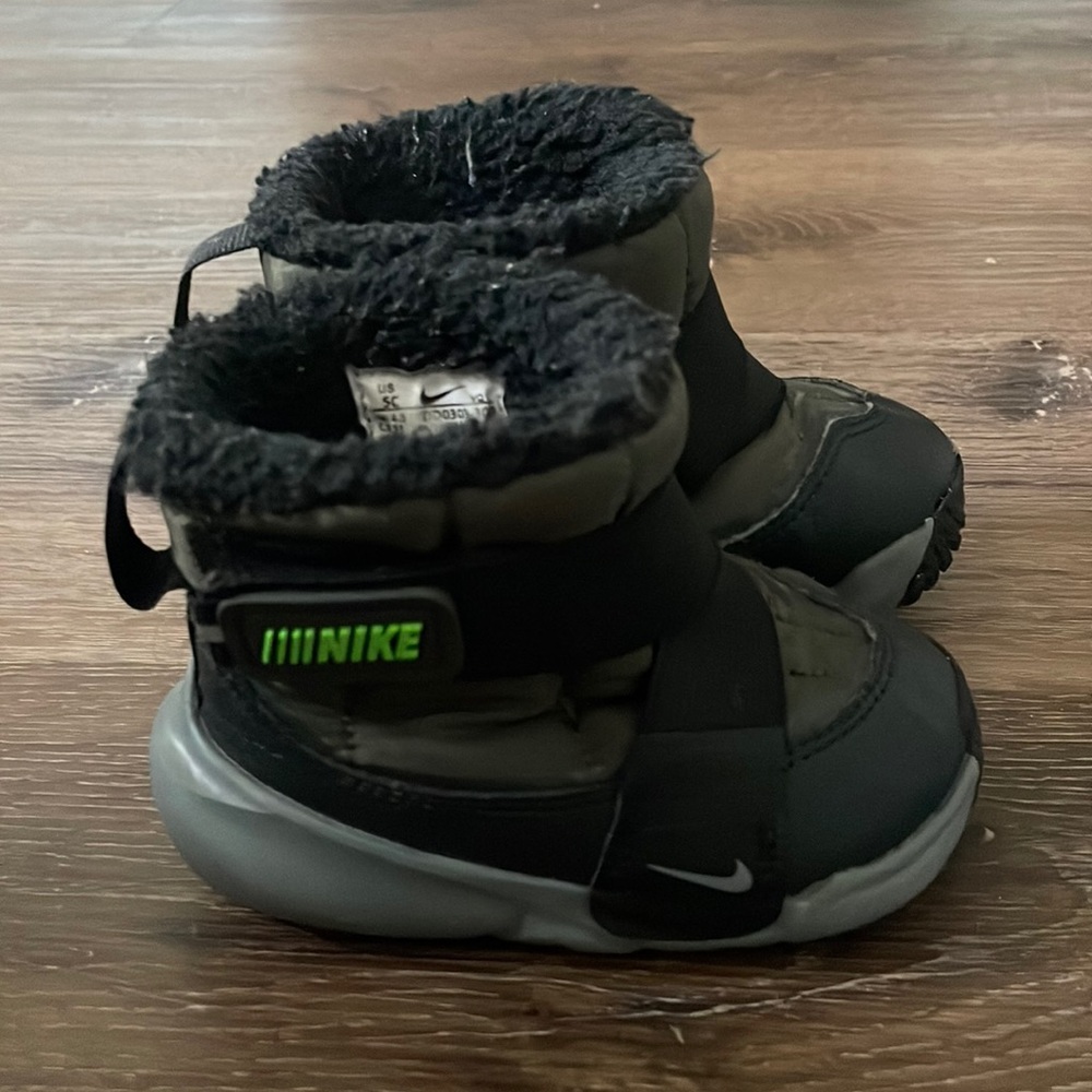 Nike Flex advance boots